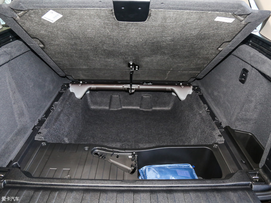 2017RX5(M) xDrive35i A