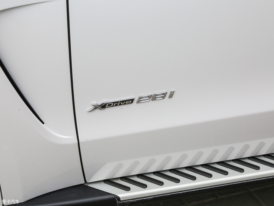 2017RX5(M) xDrive28i