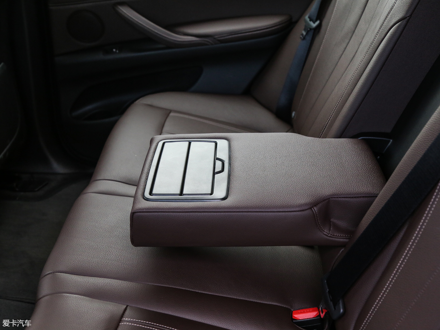 2017RX5(M) xDrive28i