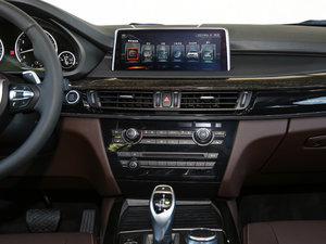 2017款xDrive35i M运动型 中控台