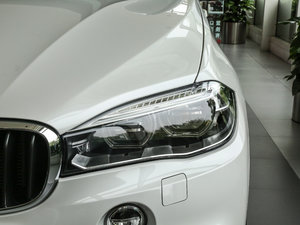 2017款xDrive35i 领先型 大灯