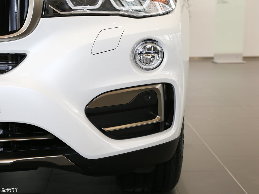 2017RX6 xDrive28i