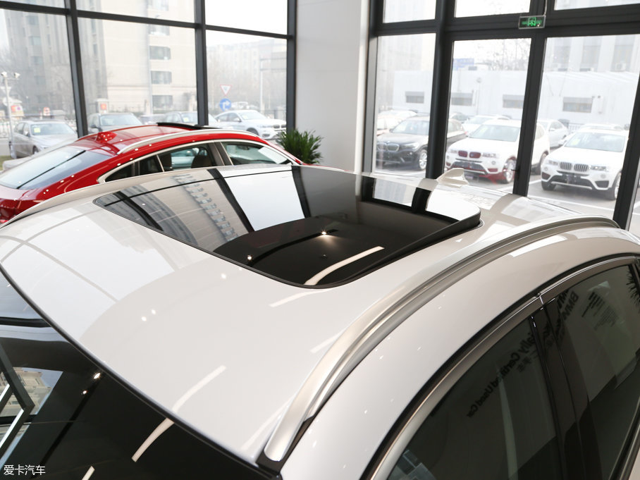 2017RX6 xDrive28i