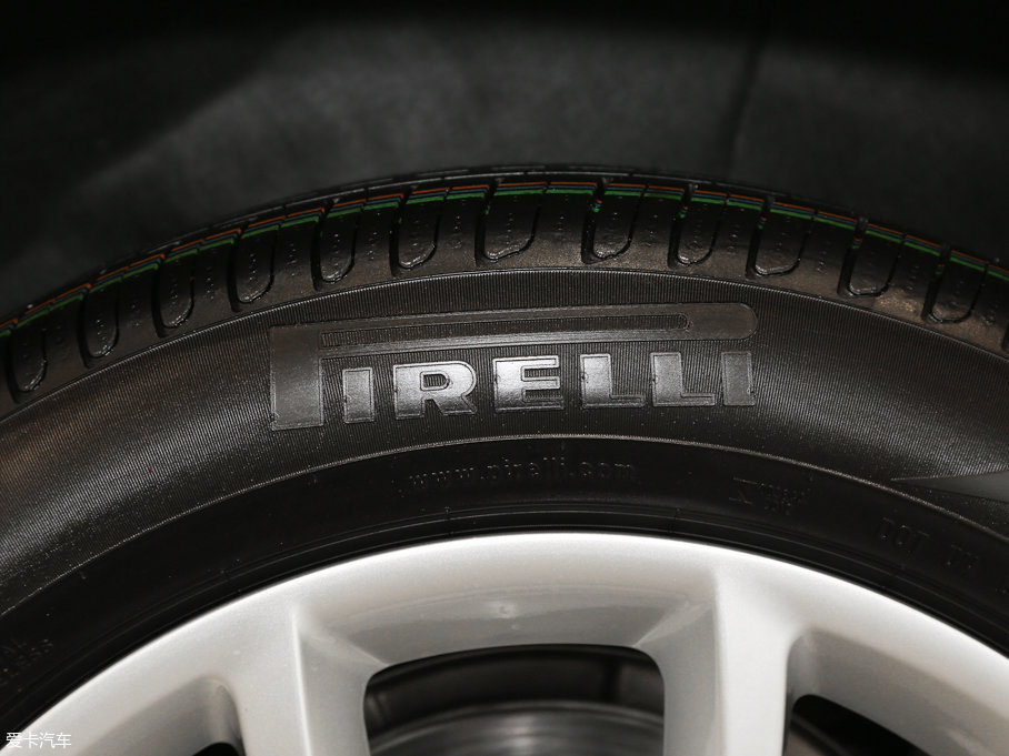 2017RX6 xDrive28i