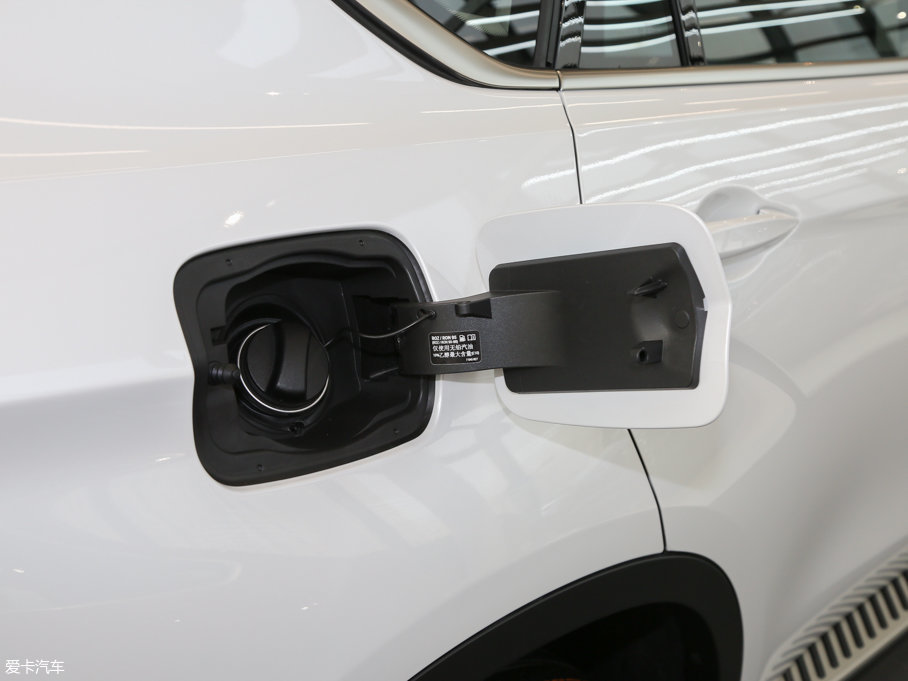 2017RX6 xDrive28i