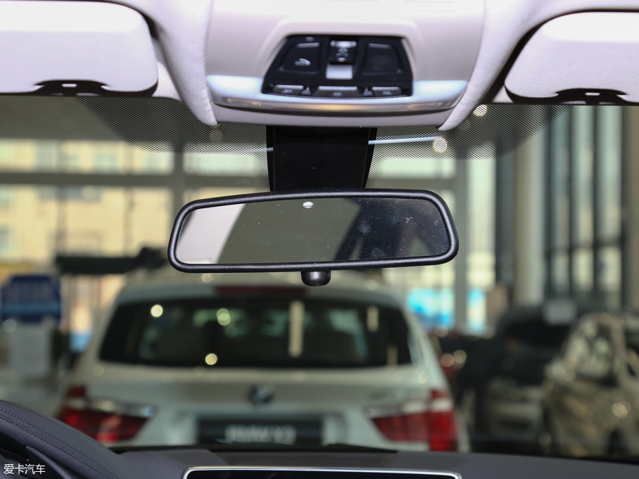 2017RX6 xDrive28i