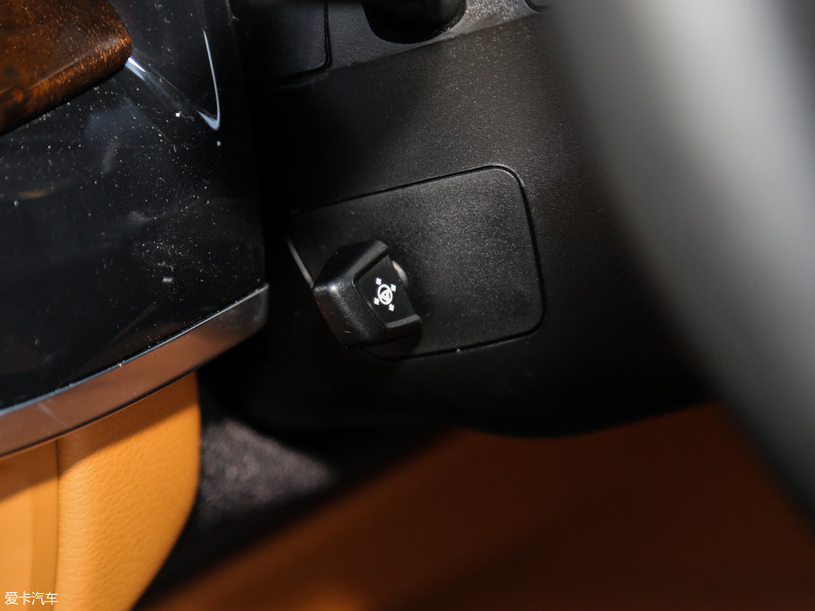 2017RX6 xDrive28i