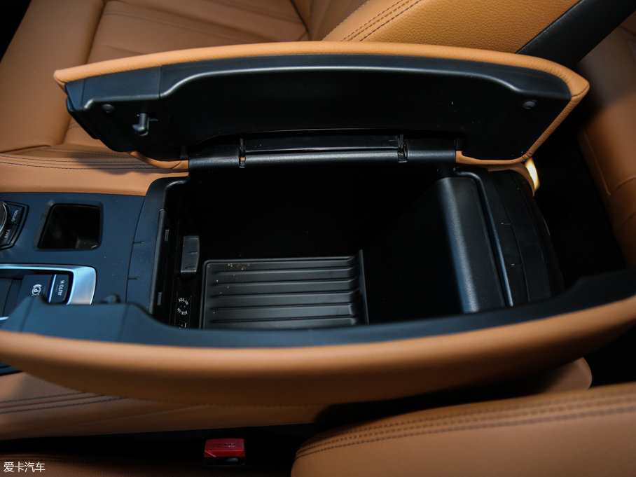 2017RX6 xDrive28i