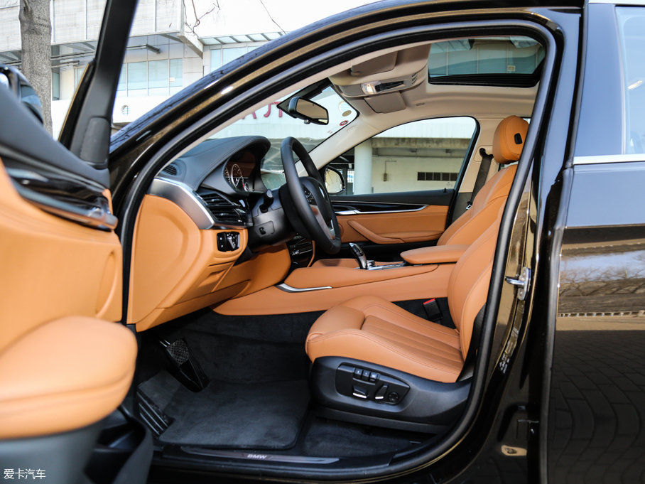 2017RX6 xDrive28i