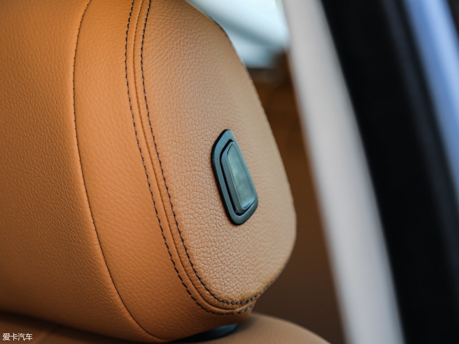 2017RX6 xDrive28i