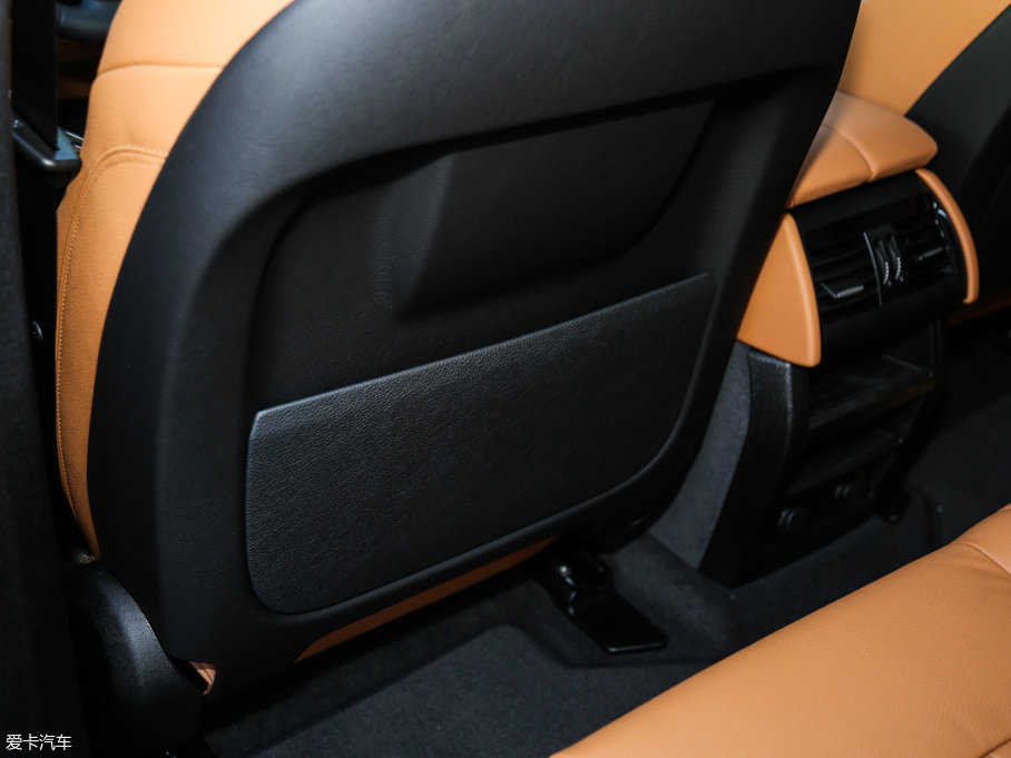 2017RX6 xDrive28i