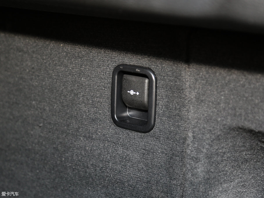 2017RX6 xDrive28i