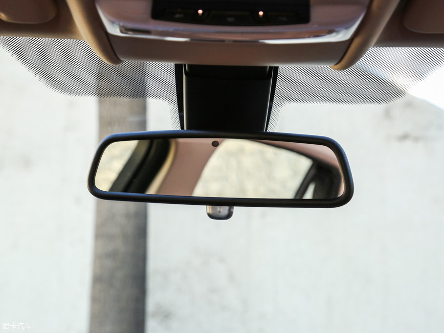 2017RX6 xDrive28i