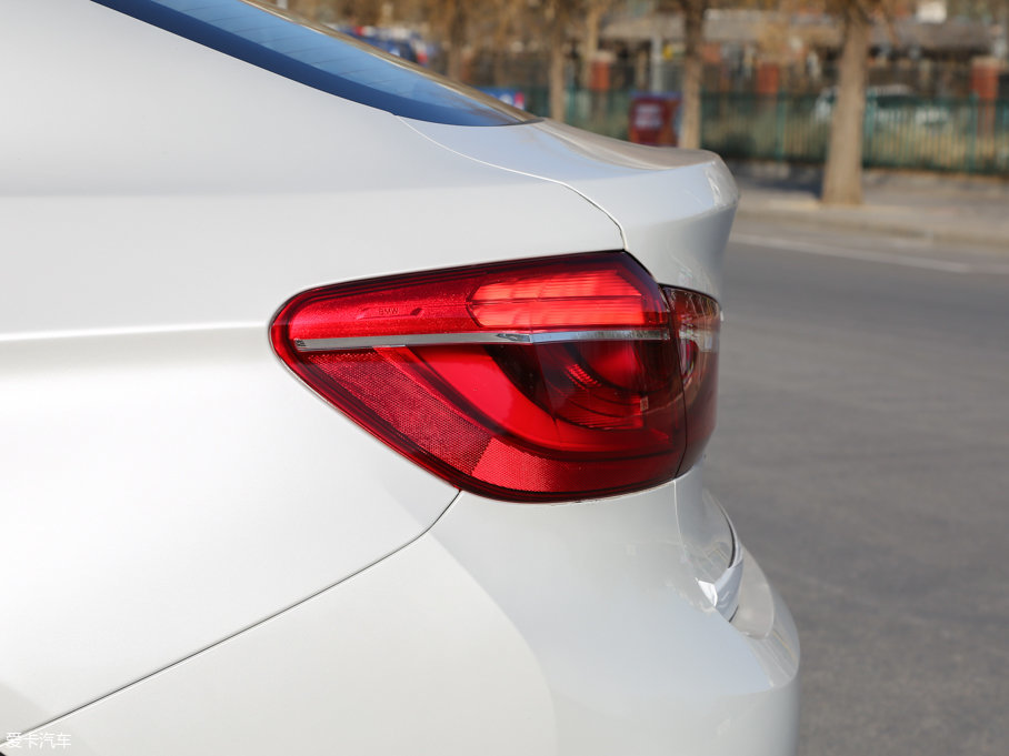 2017RX6 xDrive 35iI