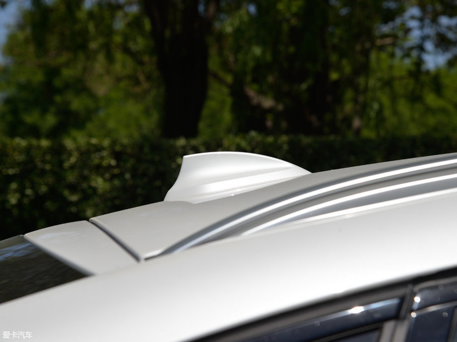 2017RX6 xDrive35i M\ӺA