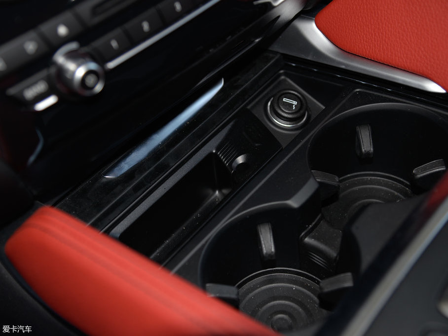 2017RX6 xDrive35i M\(yn)(dng)A