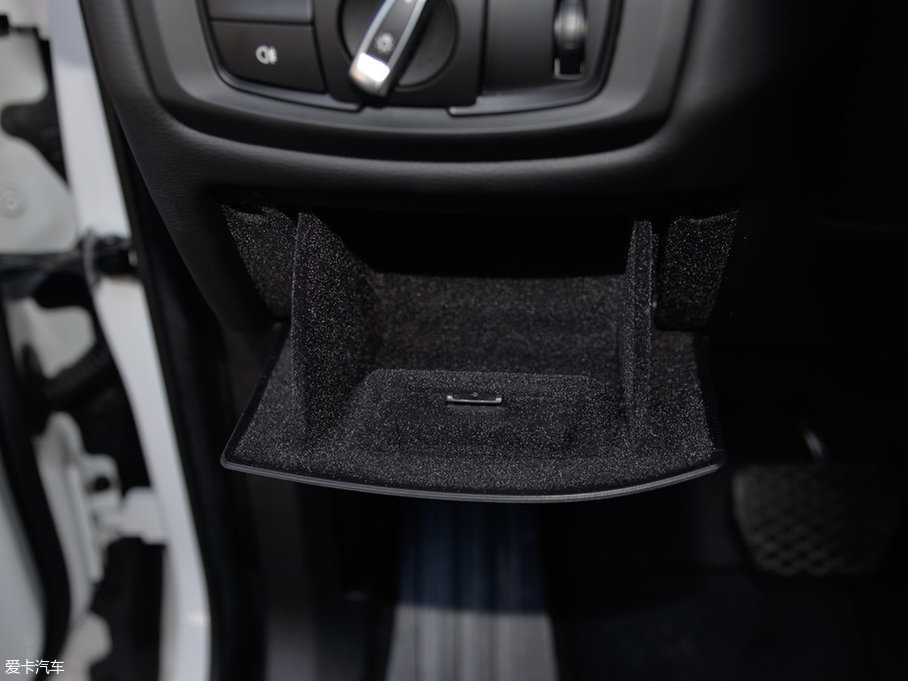 2017RX6 xDrive35i M\ӺA