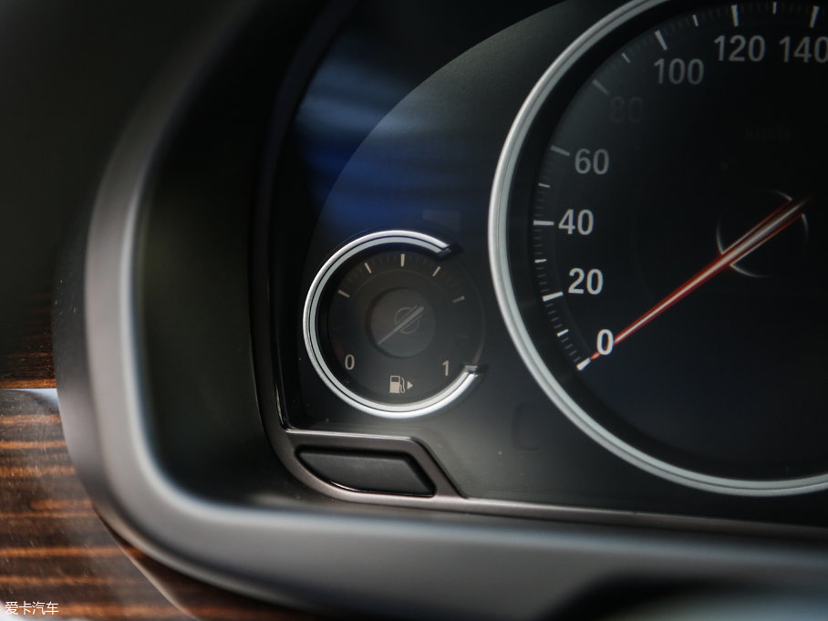 2017RX6 xDrive 35i