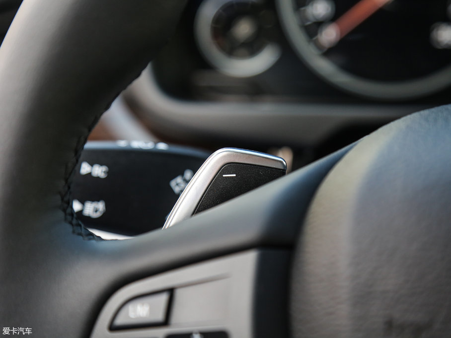 2017RX6 xDrive 35i