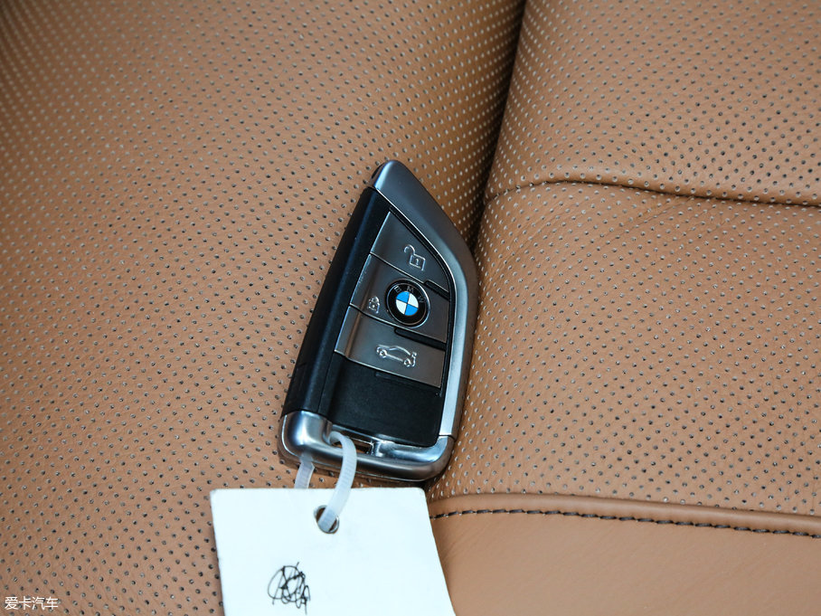 2017RX6 xDrive 35i