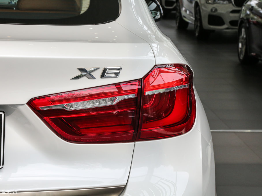 2017RX6 xDrive 35iA