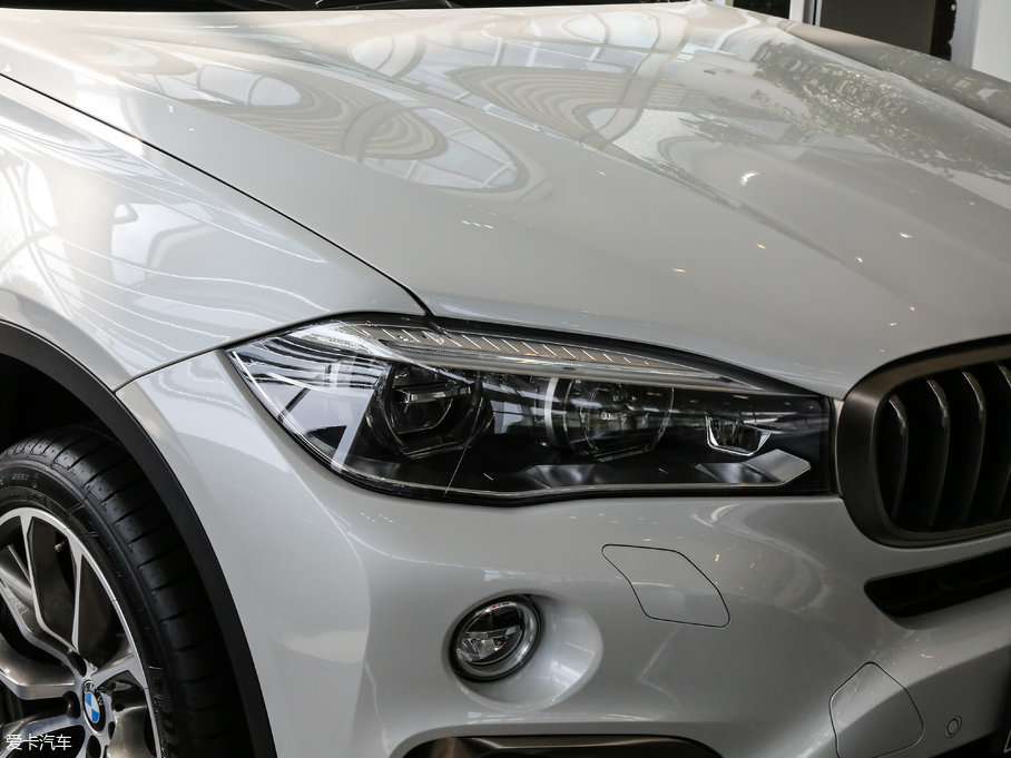 2017RX6 xDrive 35iA