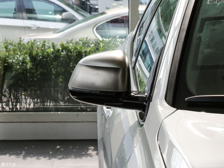 2017RX6 xDrive 35iA