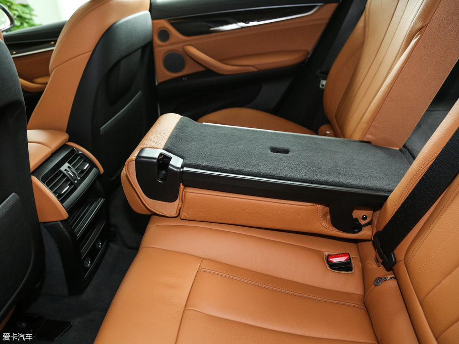 2017RX6 xDrive 35iA