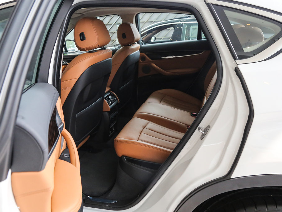 2017RX6 xDrive 35iA