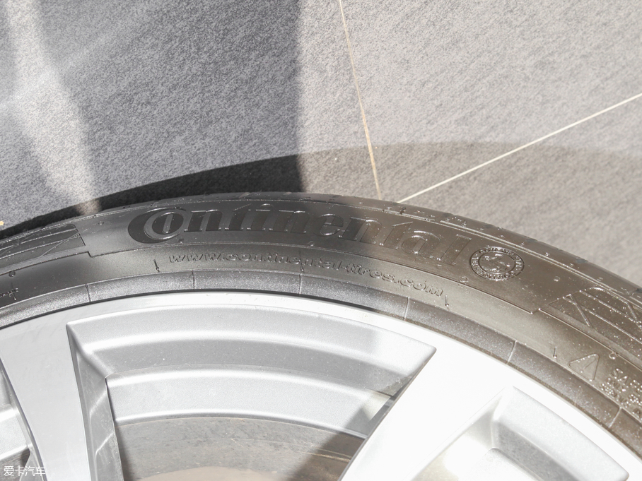 2017RX6 xDrive28i