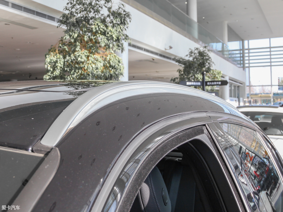 2017RX6 xDrive28i