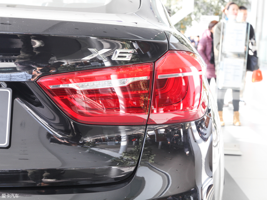 2017RX6 xDrive28i