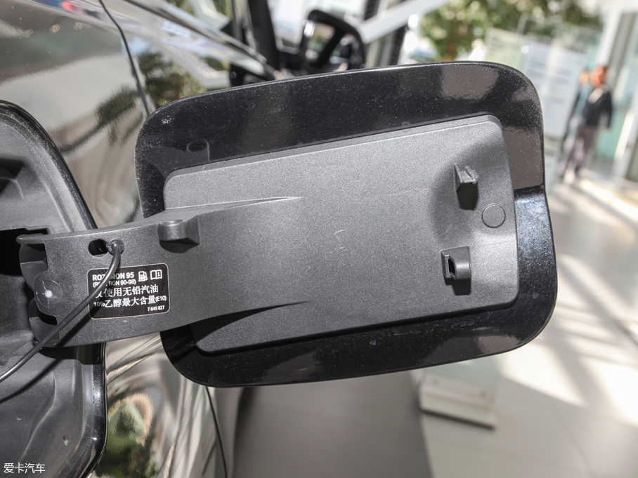 2017RX6 xDrive28i