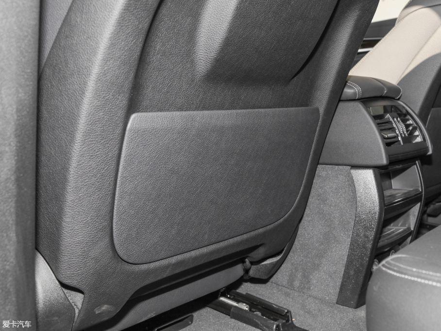 2017RX6 xDrive28i