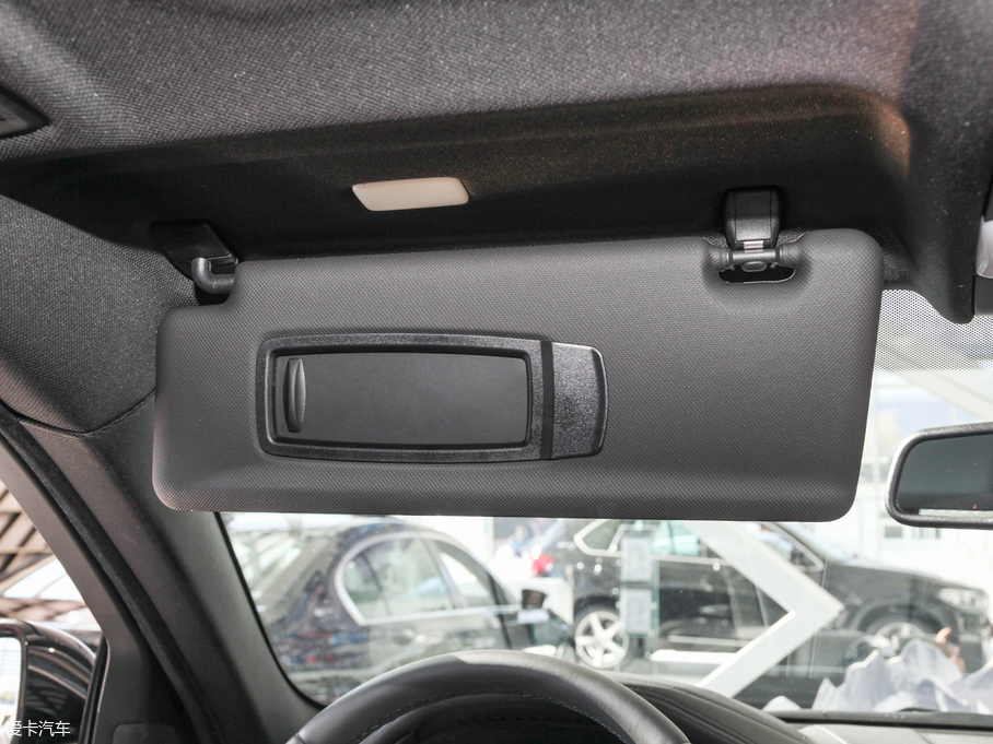 2017RX6 xDrive28i