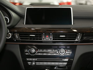 2017xDrive28i {(dio)L(fng)