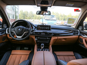 2017款xDrive 35i尊享型 内饰全景