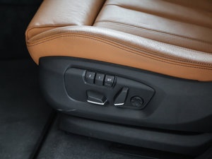 2017xDrive 35iA {{(dio)(ji)