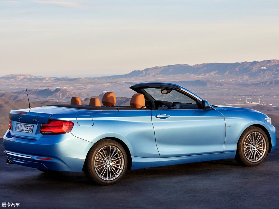 2017R2ϵ 230i Convertible