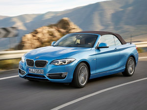 2017230i Convertible w^