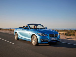 2017230i Convertible w^