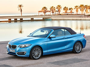 2017230i Convertible w^