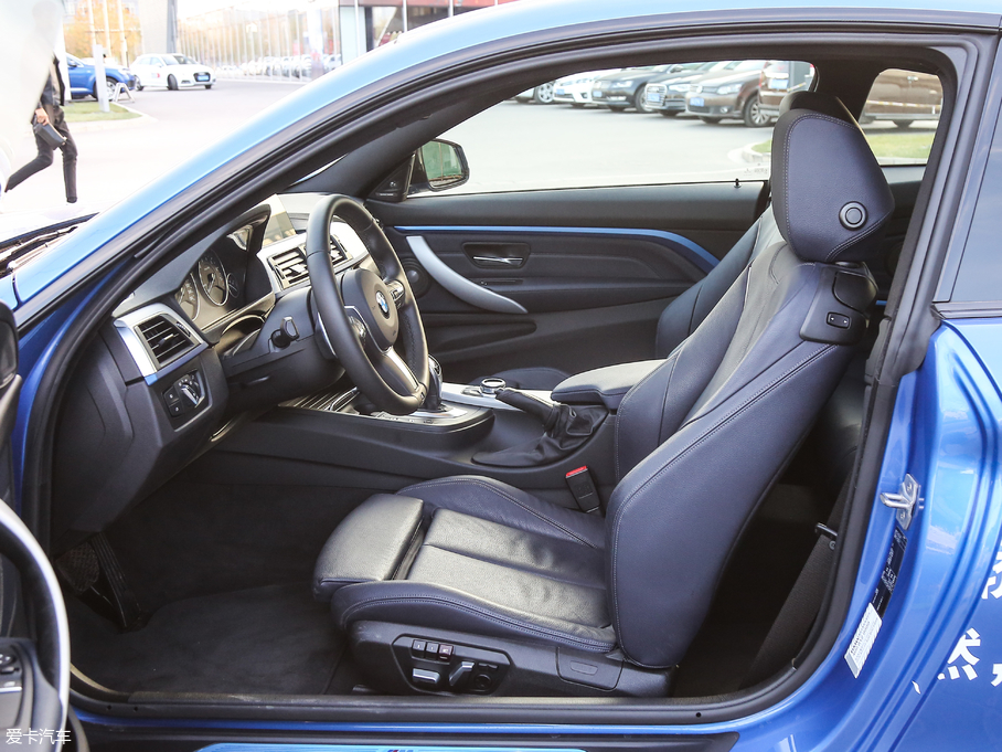 2017R4ϵ 425i M\b