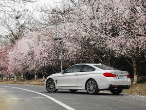 2017440i xDrive M\b w^