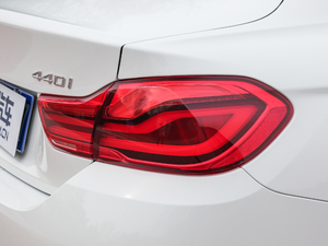 2017440i xDrive M\b ^