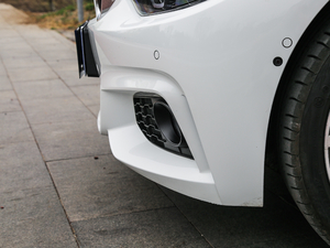 2017440i xDrive M\b ^