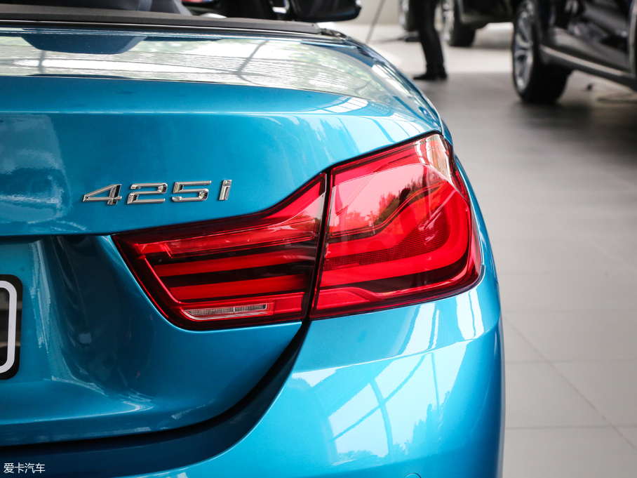 2017R4ϵ 425i M\b