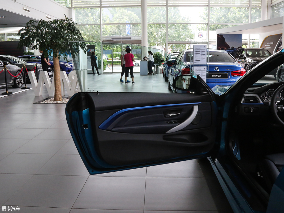 2017R4ϵ 425i M\(yn)(dng)b