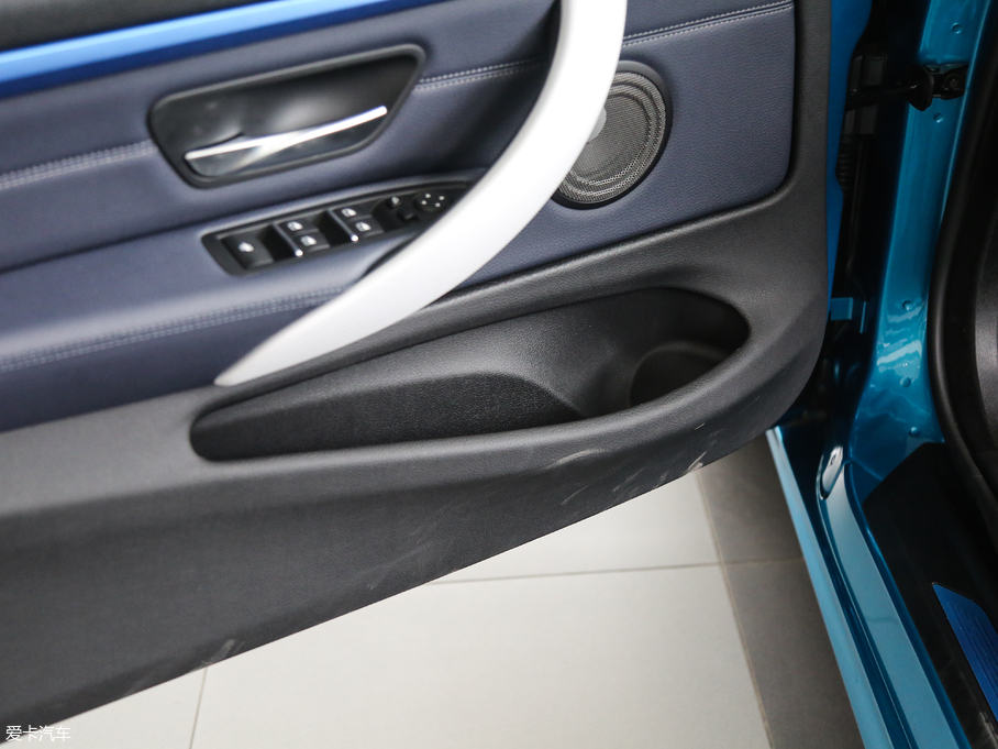 2017R4ϵ 425i M\b