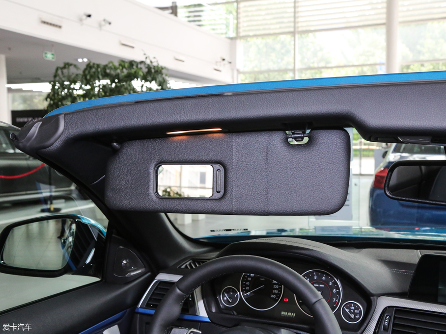 2017R4ϵ 425i M\(yn)(dng)b